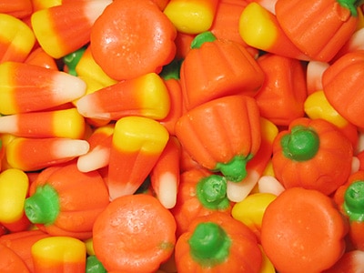 Top 3 Best and Worst Types of Candy for Your Teeth
